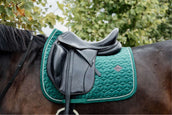 Kentucky Tapis de Selle Velvet Dressage Vert Foncé Kentucky Tapis de Selle Velvet Dressage Vert Foncé
