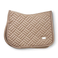Equestrian Stockholm Tapis de Selle Modern de Saut Sable Equestrian Stockholm Tapis de Selle Modern de Saut Sable