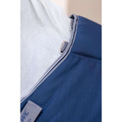 Rambo Optimo Couverture d'Écurie Plus 400g Navy/Thunderstorm Grey/Silver Rambo Optimo Couverture d'Écurie Plus 400g Navy/Thunderstorm Grey/Silver