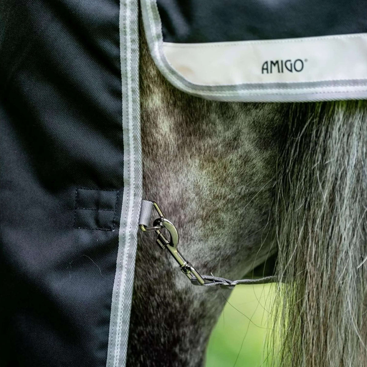 Amigo Chemise Turnout 1200D XL 50g Noir/Gris Titane/Argent