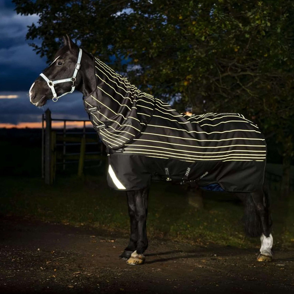 Amigo Turnout Rug FieldSafe Reflectech Plus 1200D 0g Black/Reflective/Black
