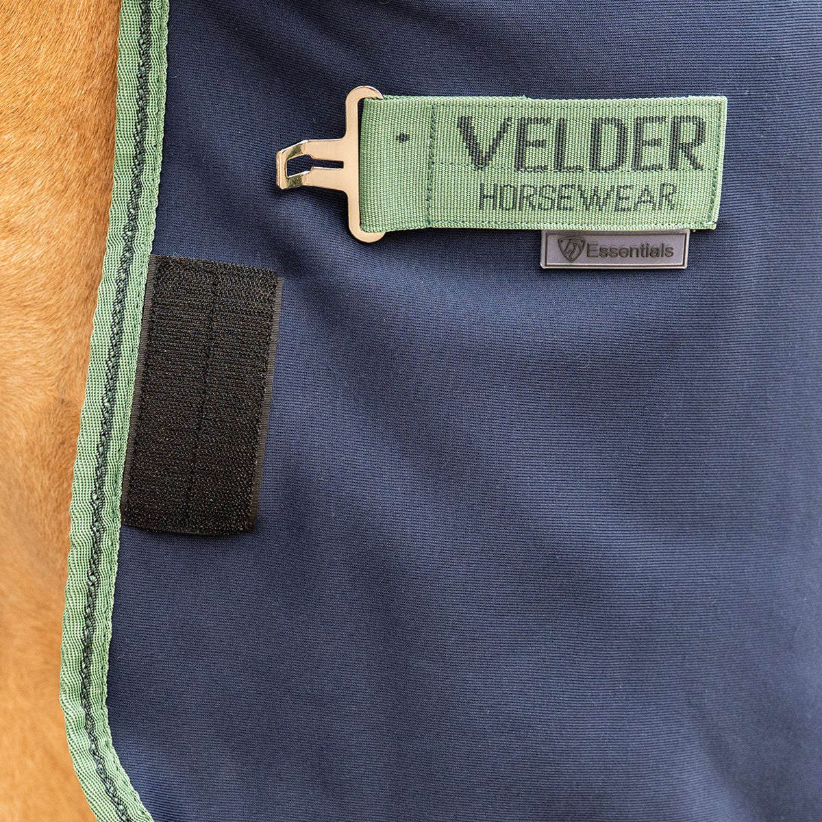 Velder Horsewear Cooler Rug Marin