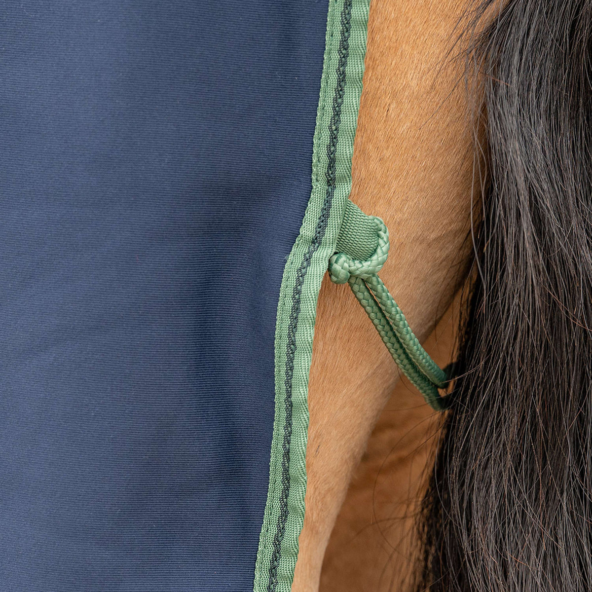 Velder Horsewear Cooler Rug Marin