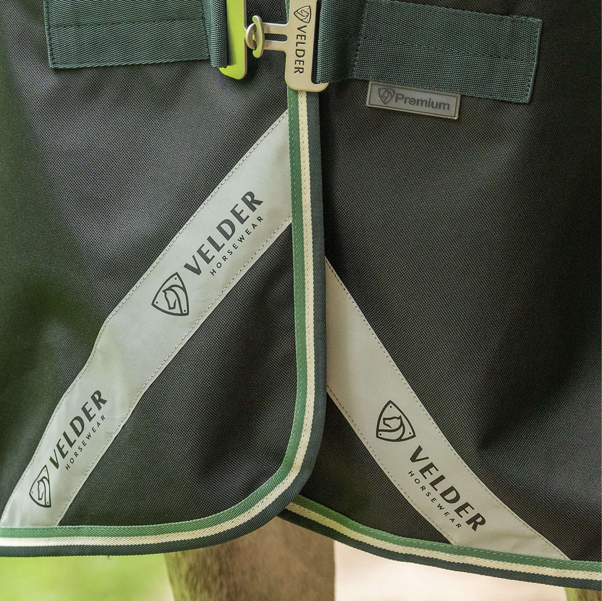 Velder Horsewear Turnout 1200D 0g T Bar Night Forest