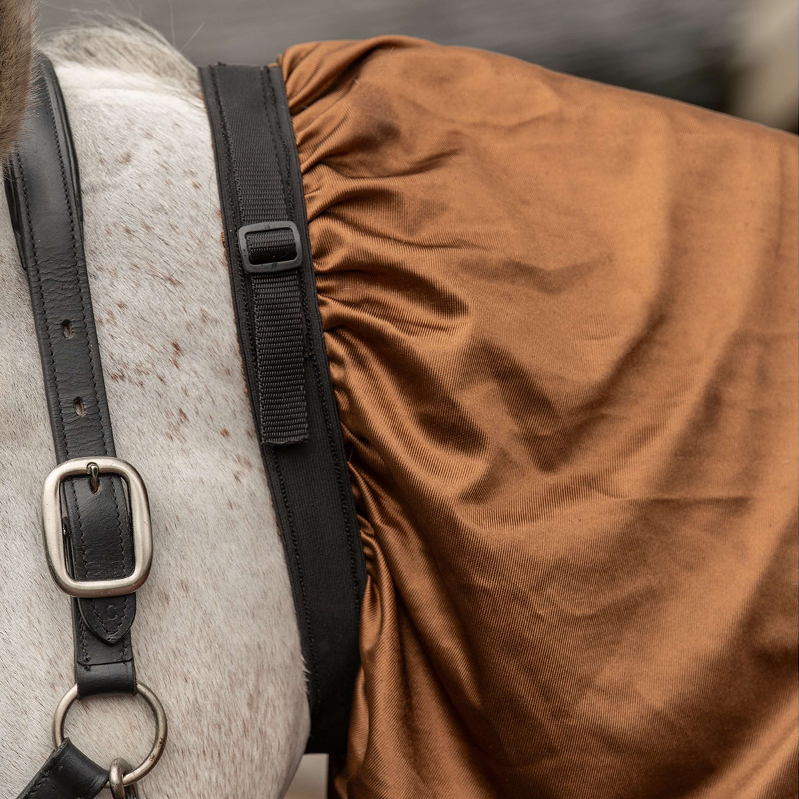 Velder Horsewear Essentials Sweet Itch Rug Lush Brown