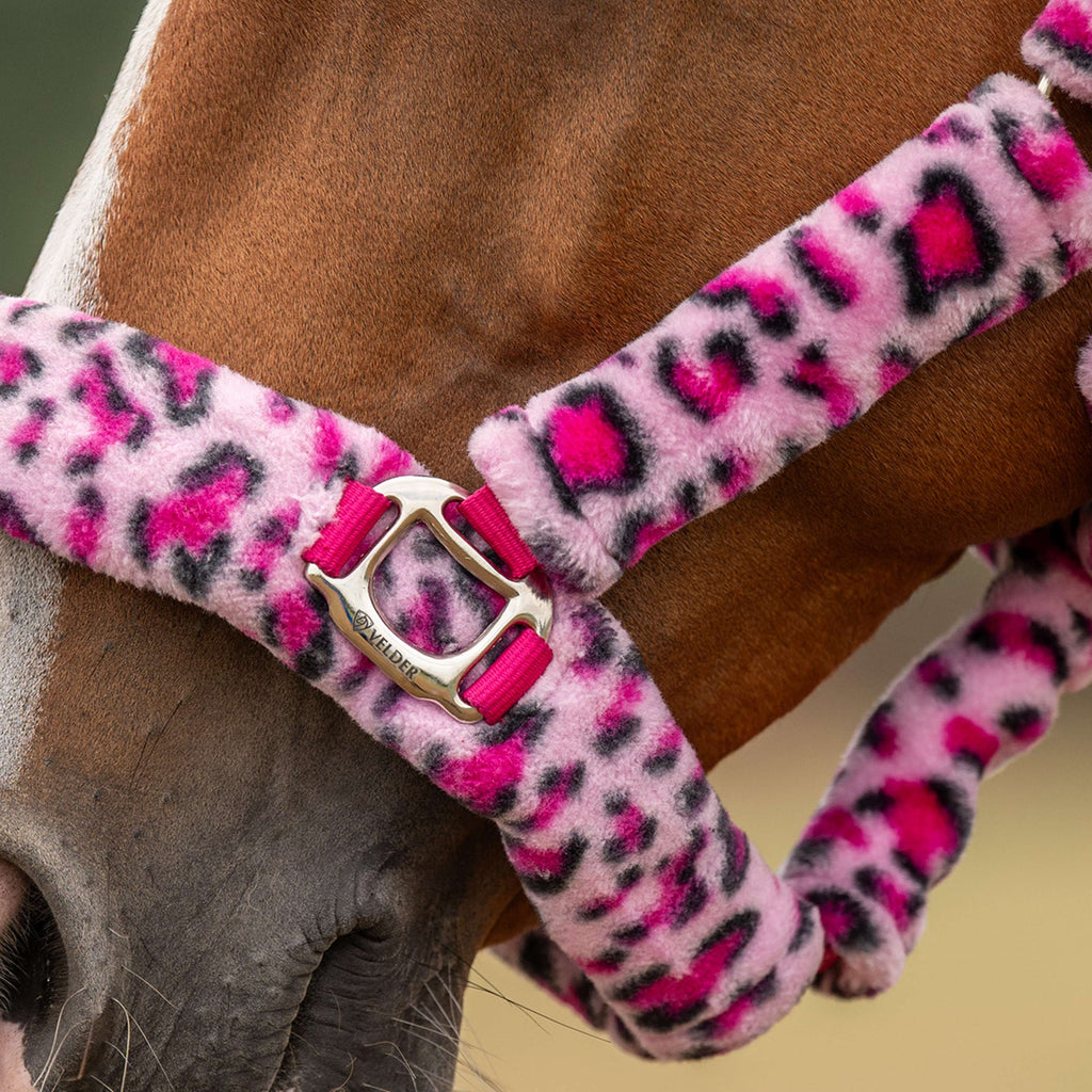 Velder Horsewear Premium Licol Comfort Fur Snow Leopard Rose