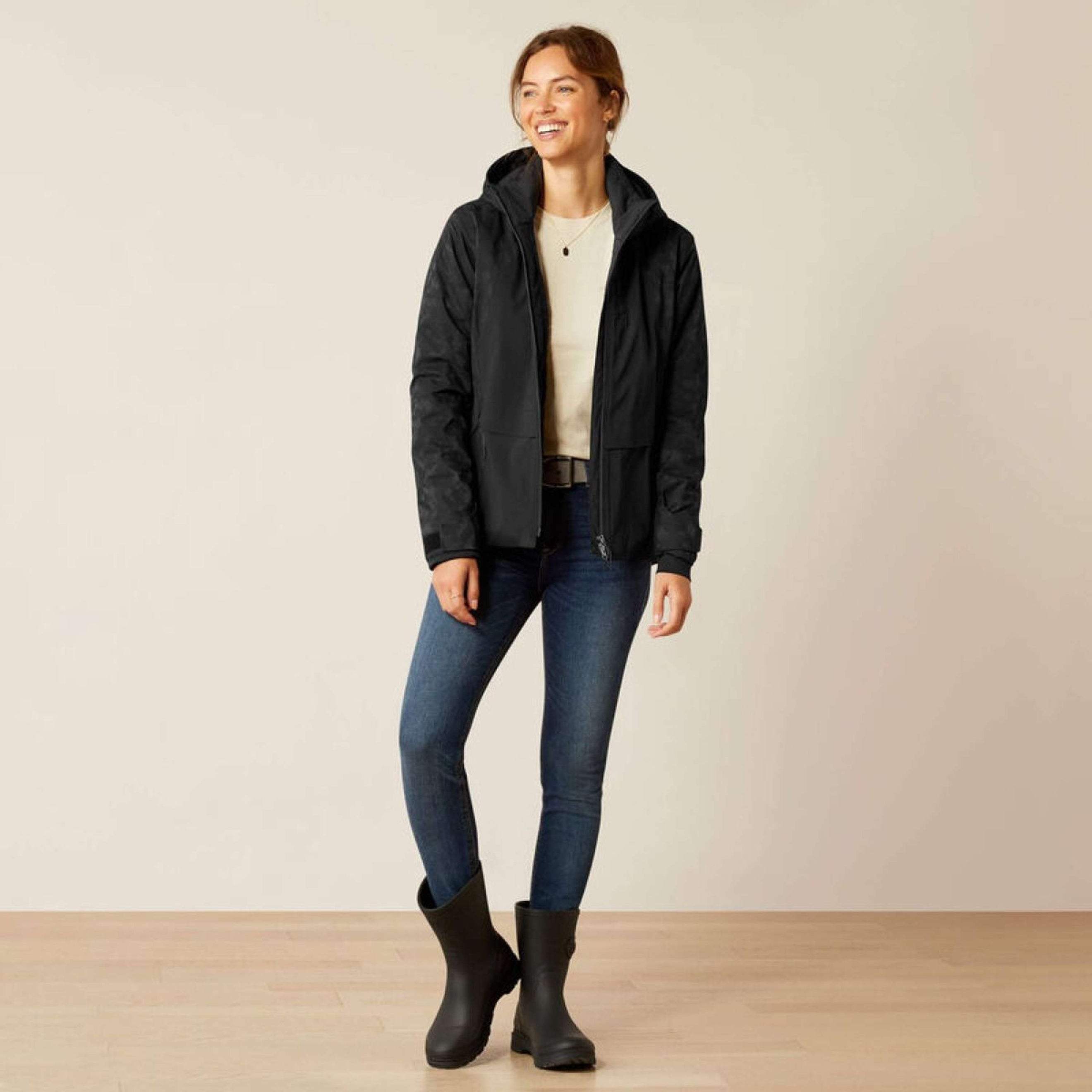 Ariat Veste Valor 2.0 Waterproof Femme Noir/Camouflage Ariat Veste Valor 2.0 Waterproof Femme Noir/Camouflage