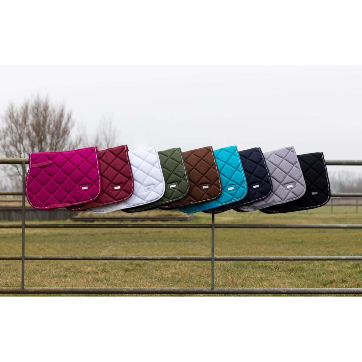 HB Tapis de Selle Crown Veelzijdigheid/Springen Noir