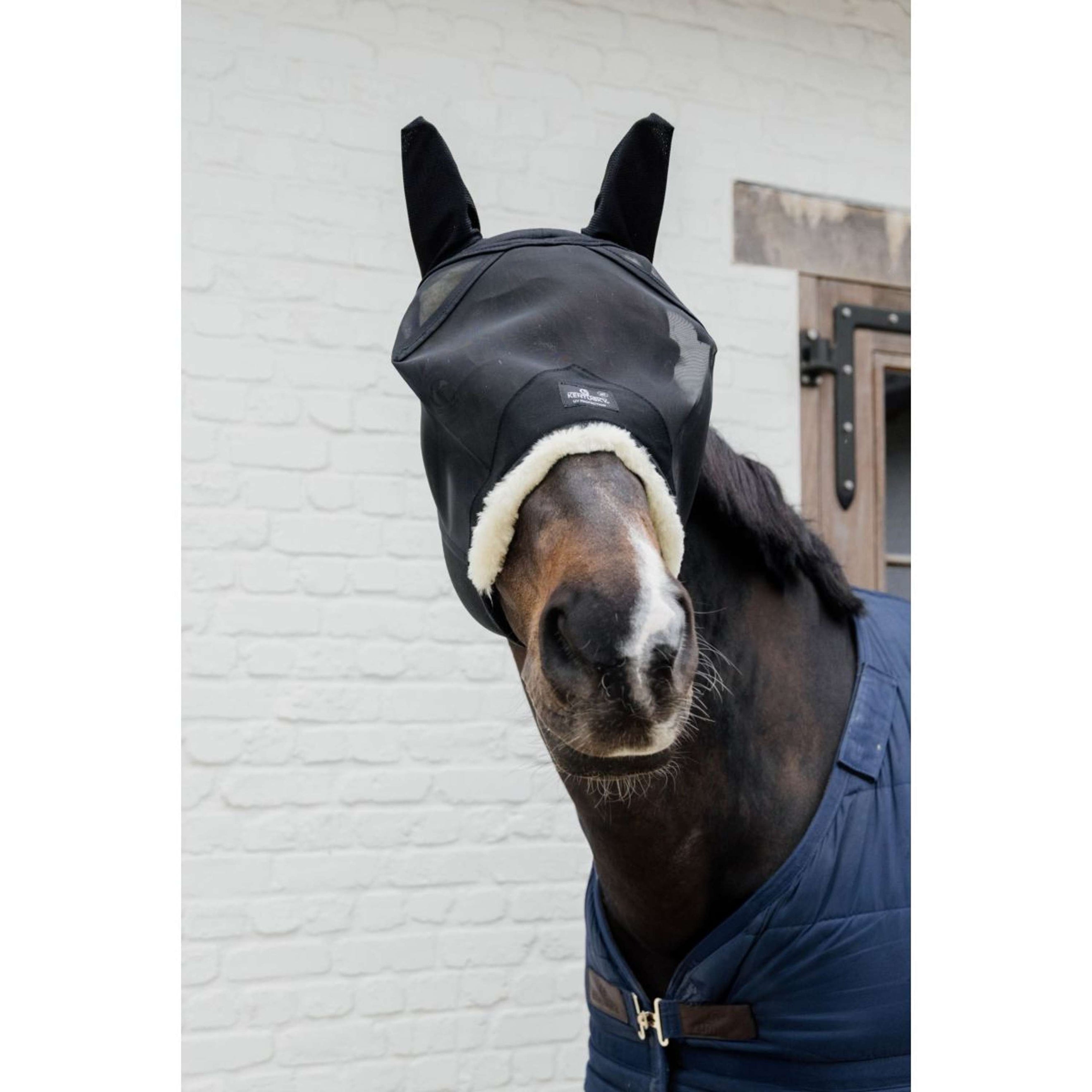 Kentucky Masque Anti-Mouches Skin Friendly avec Oreilles Noir Kentucky Masque Anti-Mouches Skin Friendly avec Oreilles Noir