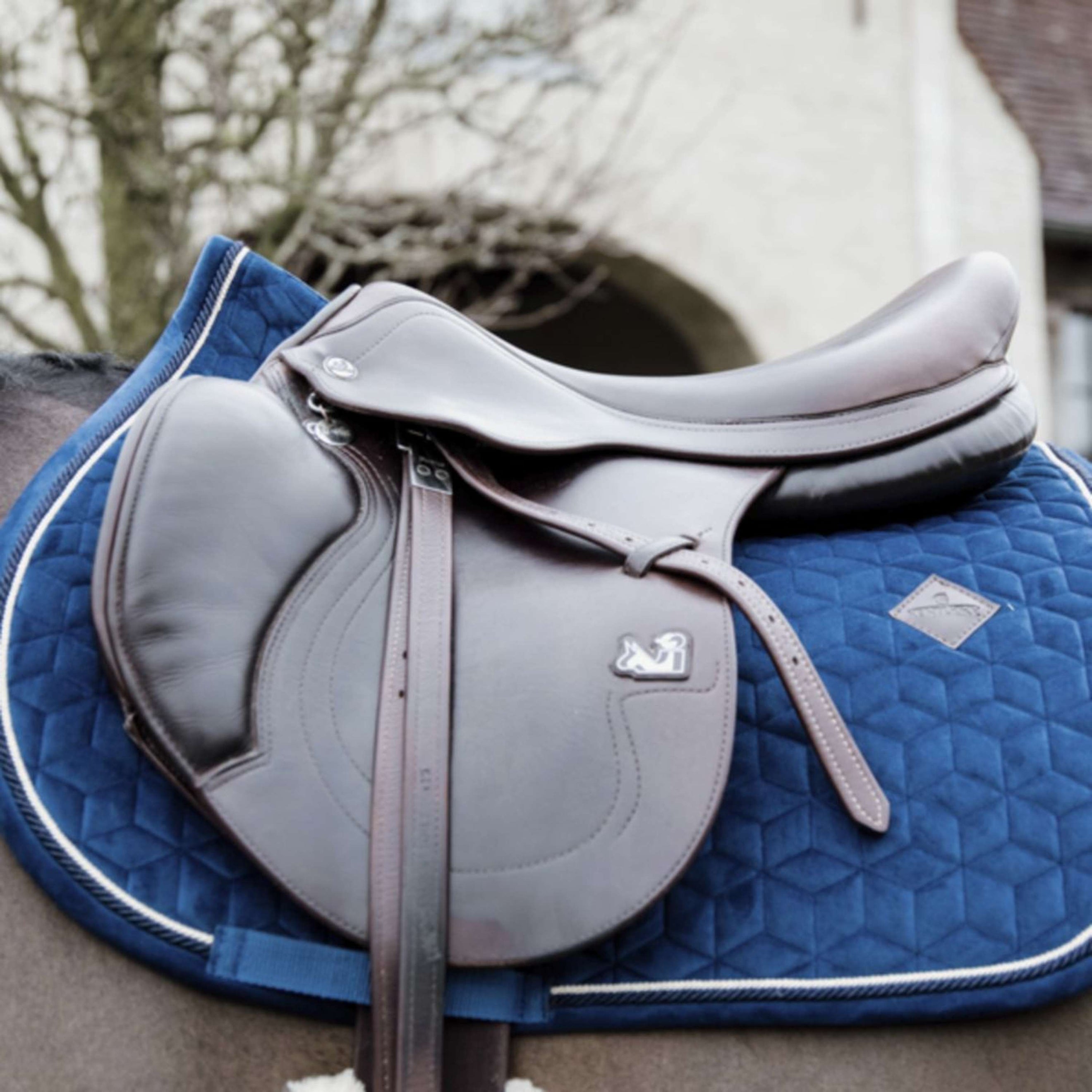 Kentucky Tapis de Selle Basic Velvet de Saut Marin Kentucky Tapis de Selle Basic Velvet de Saut Marin