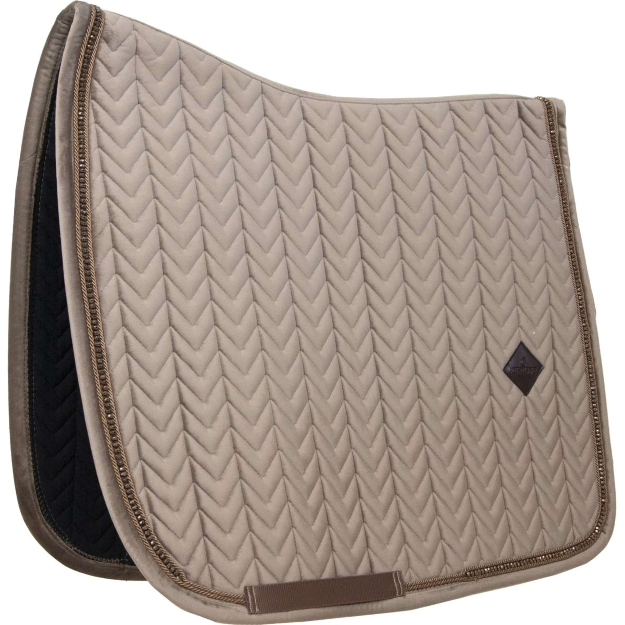 Kentucky Tapis de Selle velours Pearls Dressage Beige Kentucky Tapis de Selle velours Pearls Dressage Beige