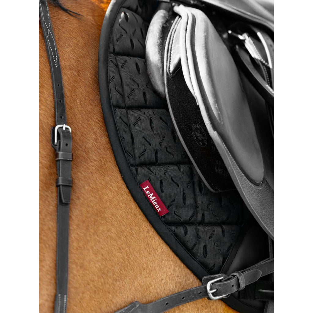 LeMieux Tapis de Selle 3D Mesh Self-Cool Square de Saut Noir