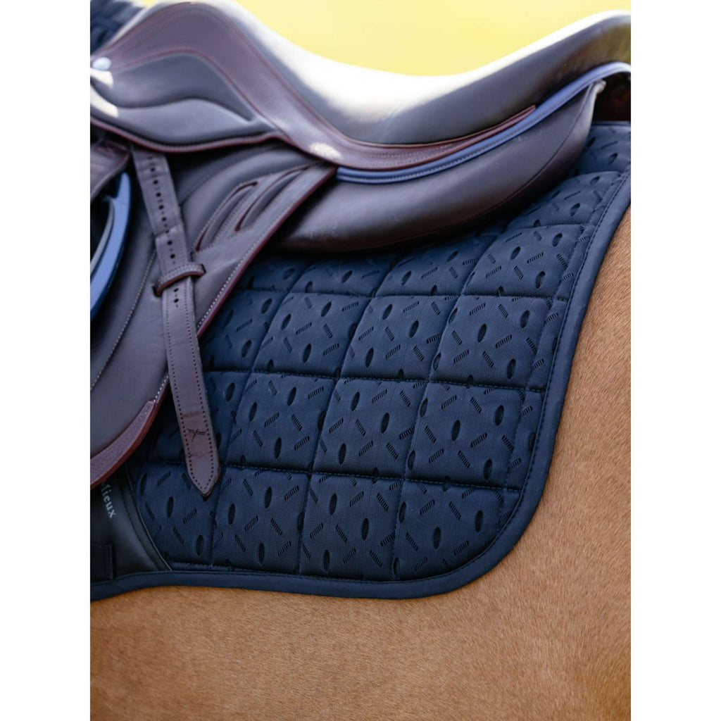 LeMieux Tapis de Selle 3D Mesh Self-Cool Square de Saut Marin