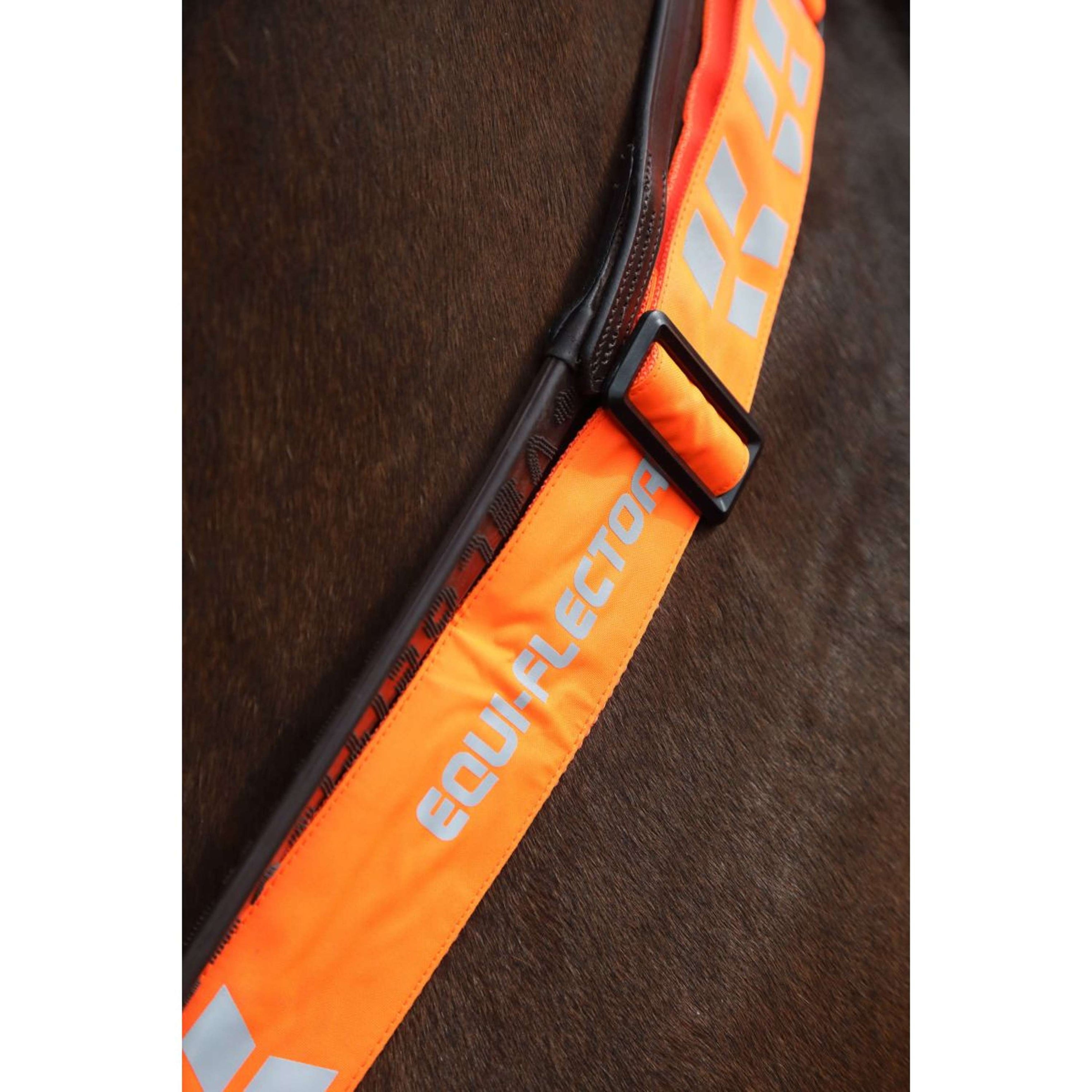 Equi-Flector by Shires Pièce de Poitrail Réfléchissant Orange Equi-Flector by Shires Pièce de Poitrail Réfléchissant Orange