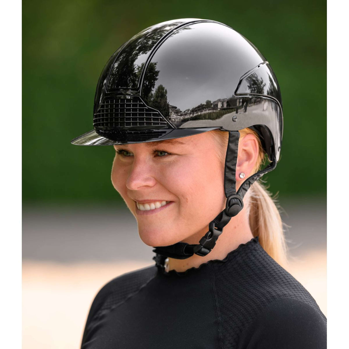 Swing Bombe H24 Glossy Noir