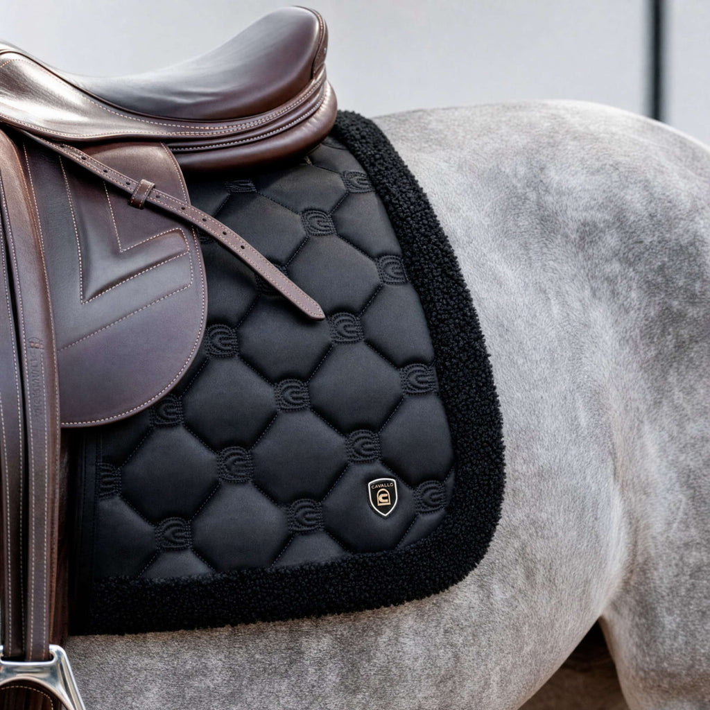 Cavallo Tapis de Selle Cavallira Polyvalent Noir