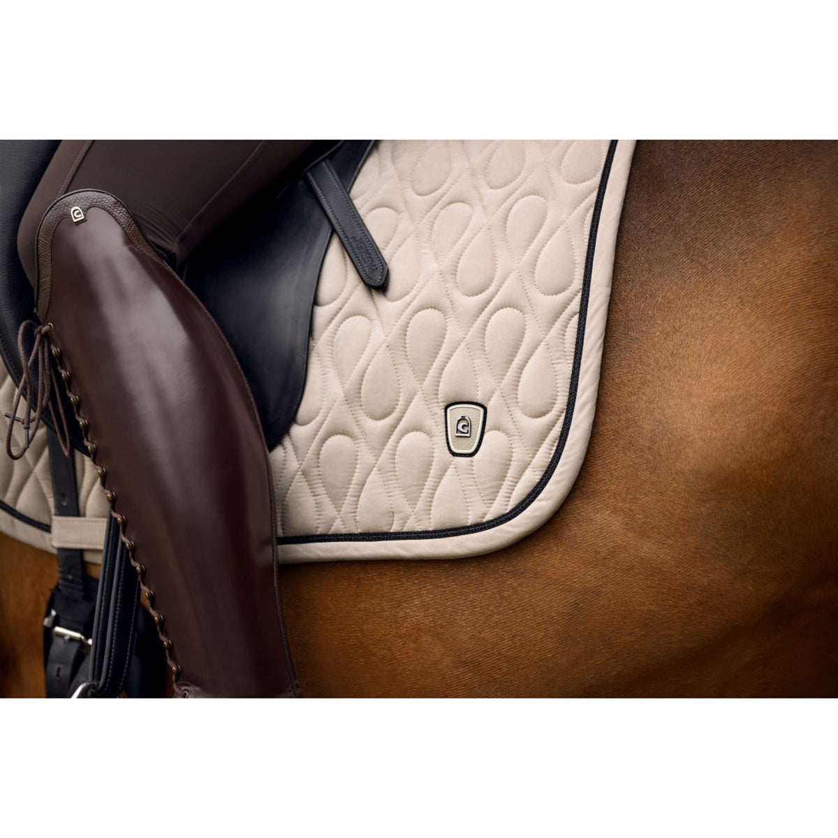 Cavallo Tapis de Selle CavalPolly Polyvalent Latte