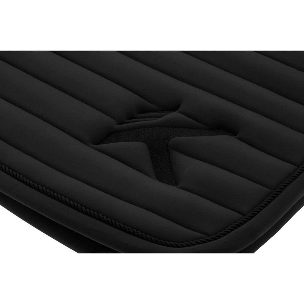 K by EQUITHÈME Tapis de Selle Triton de Saut Noir