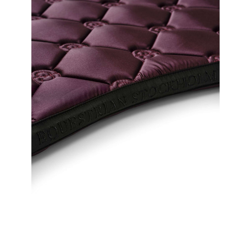 Equestrian Stockholm Tapis de Selle Crystal Shine Dressage Mauve Wine
