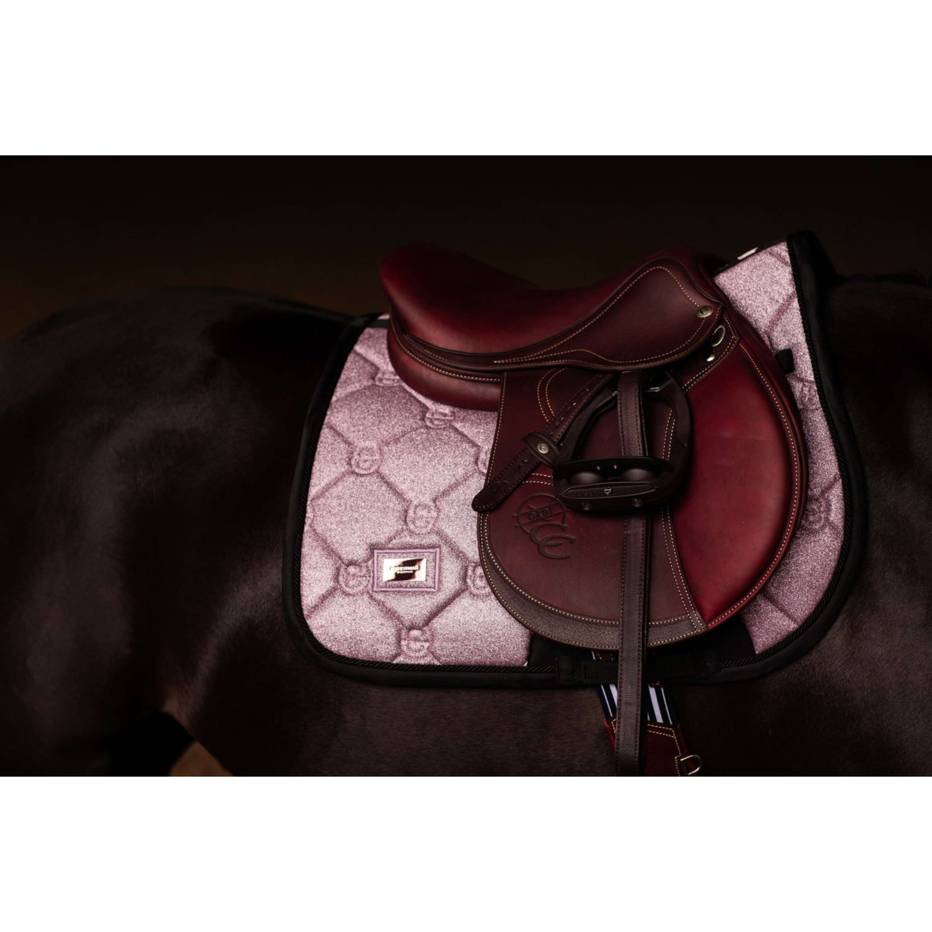 Equestrian Stockholm Tapis de Selle de Saut Pink Glimmer