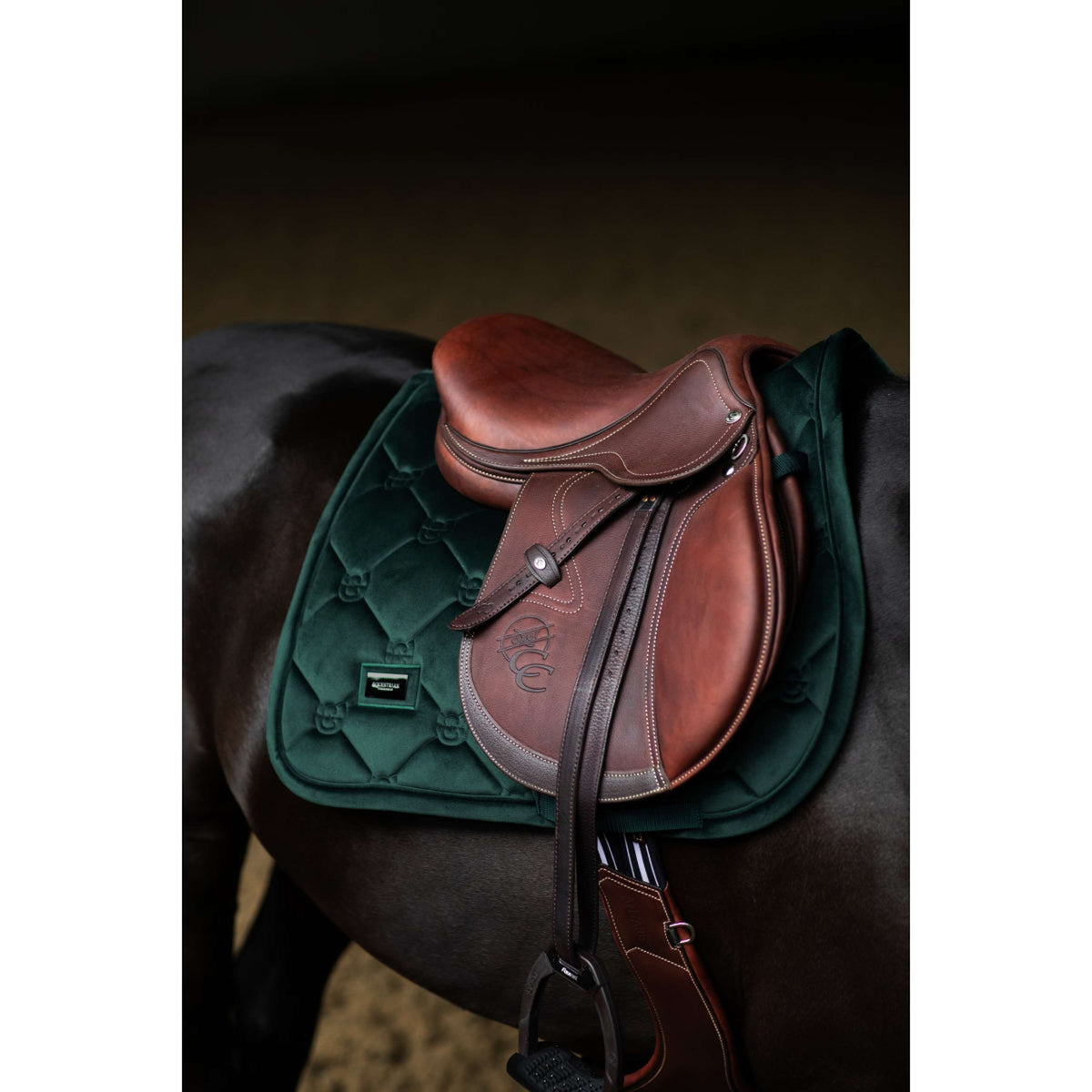 Equestrian Stockholm Tapis de Selle Velvet de Saut Sycamore Green