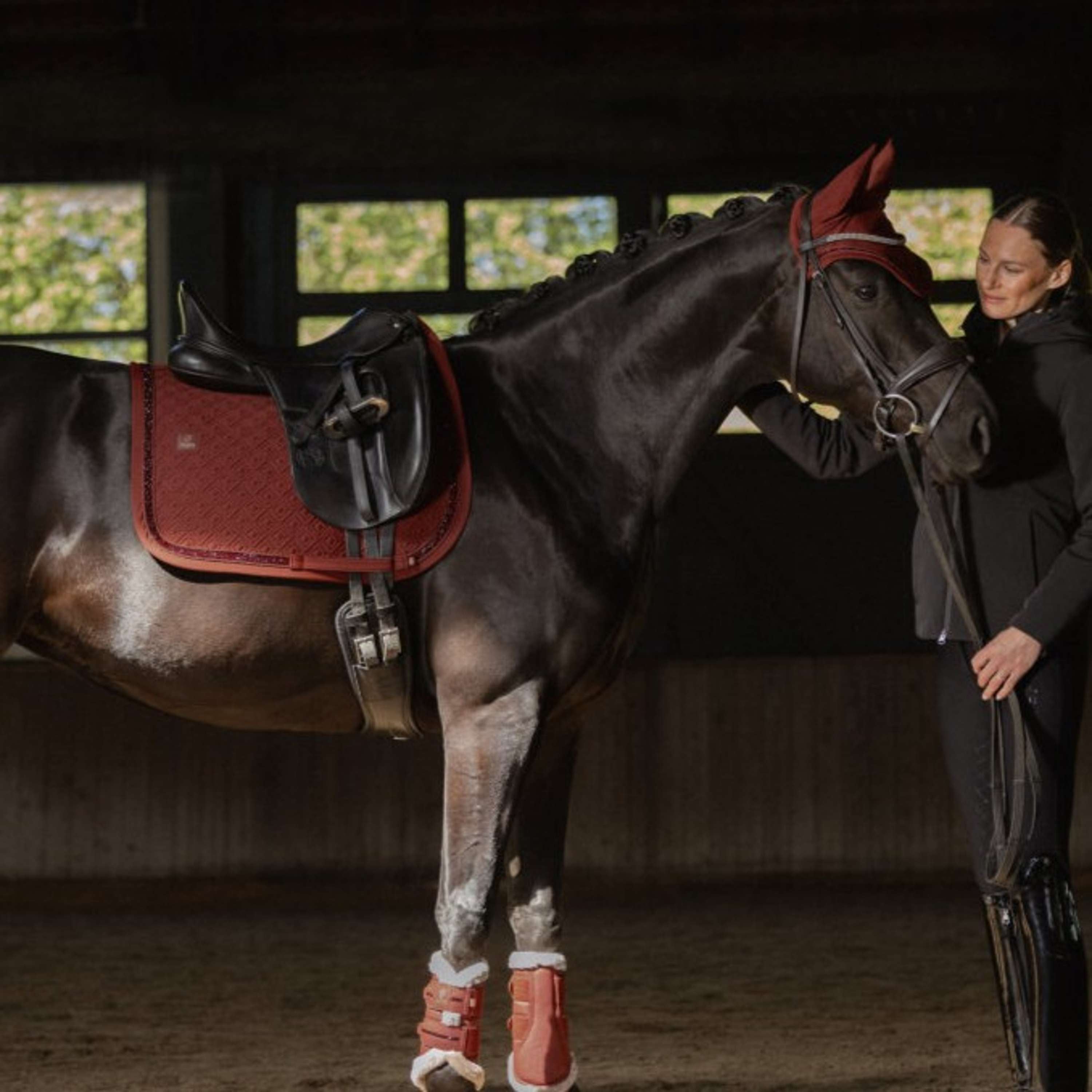 Eskadron Tapis de Selle Heritage Pro Soft Jewel Dressage Merlot