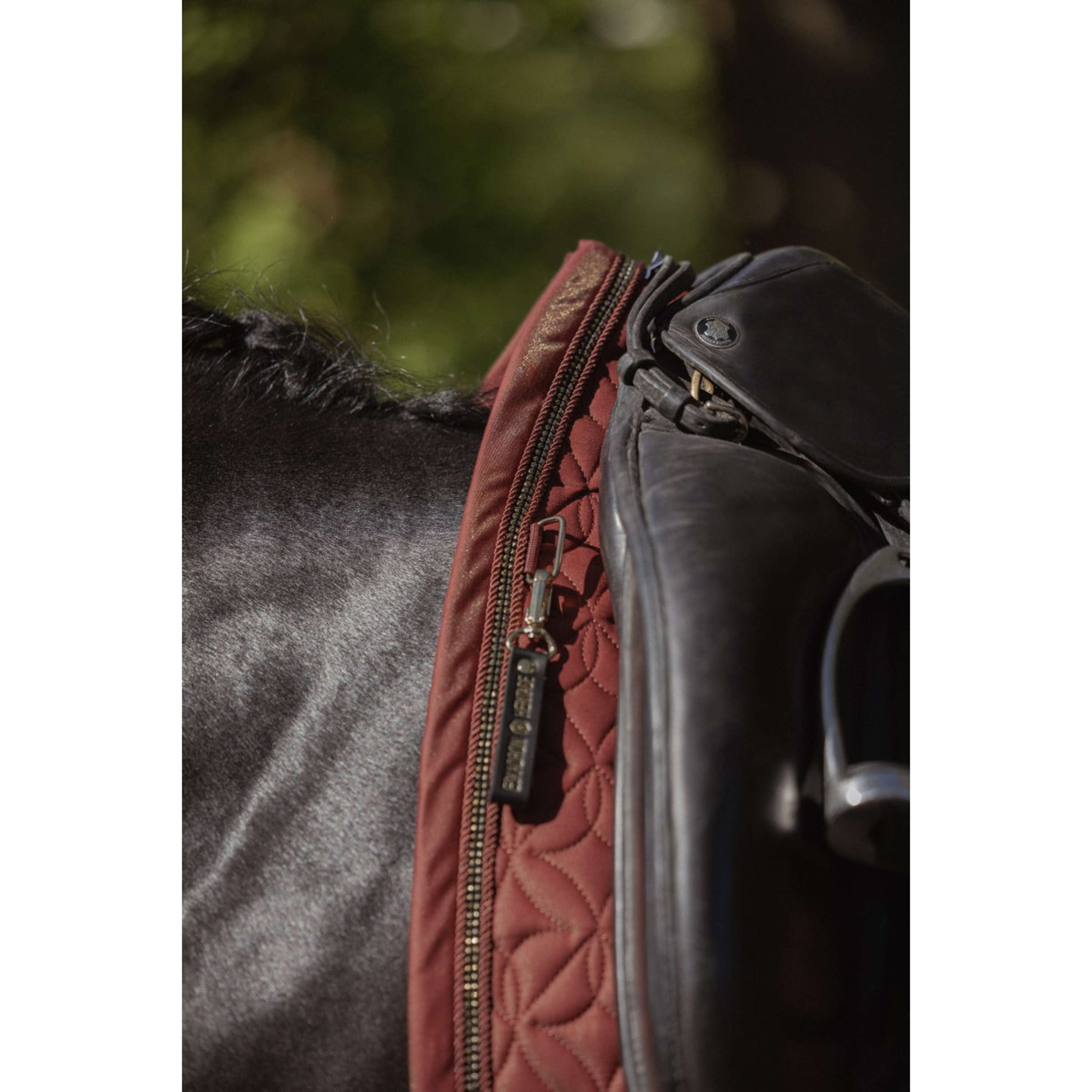 Eskadron Tapis de Selle Heritage Glam Crystal Dressage Merlot