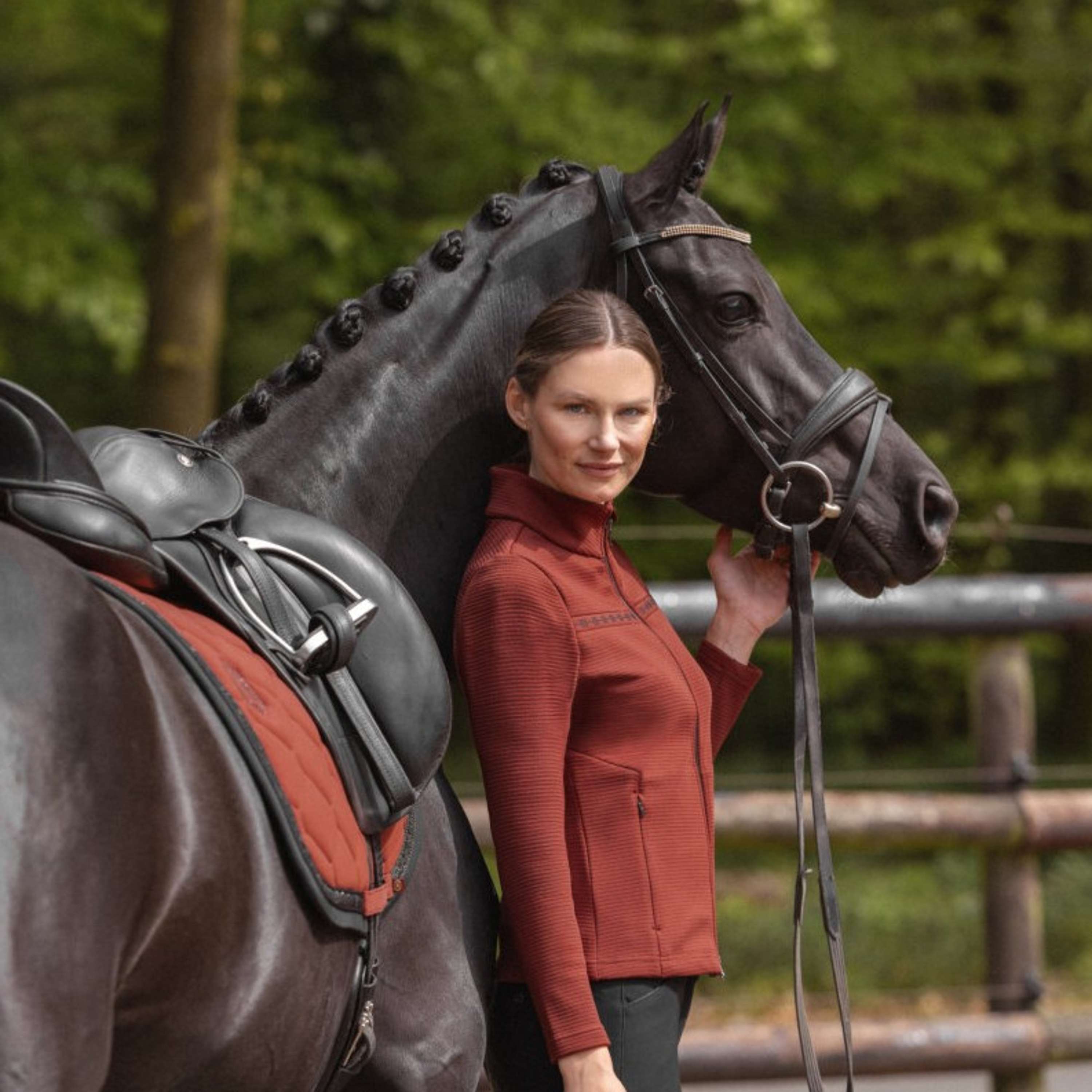 Eskadron Tapis de Selle Heritage Softshell Contrast Polyvalence Merlot