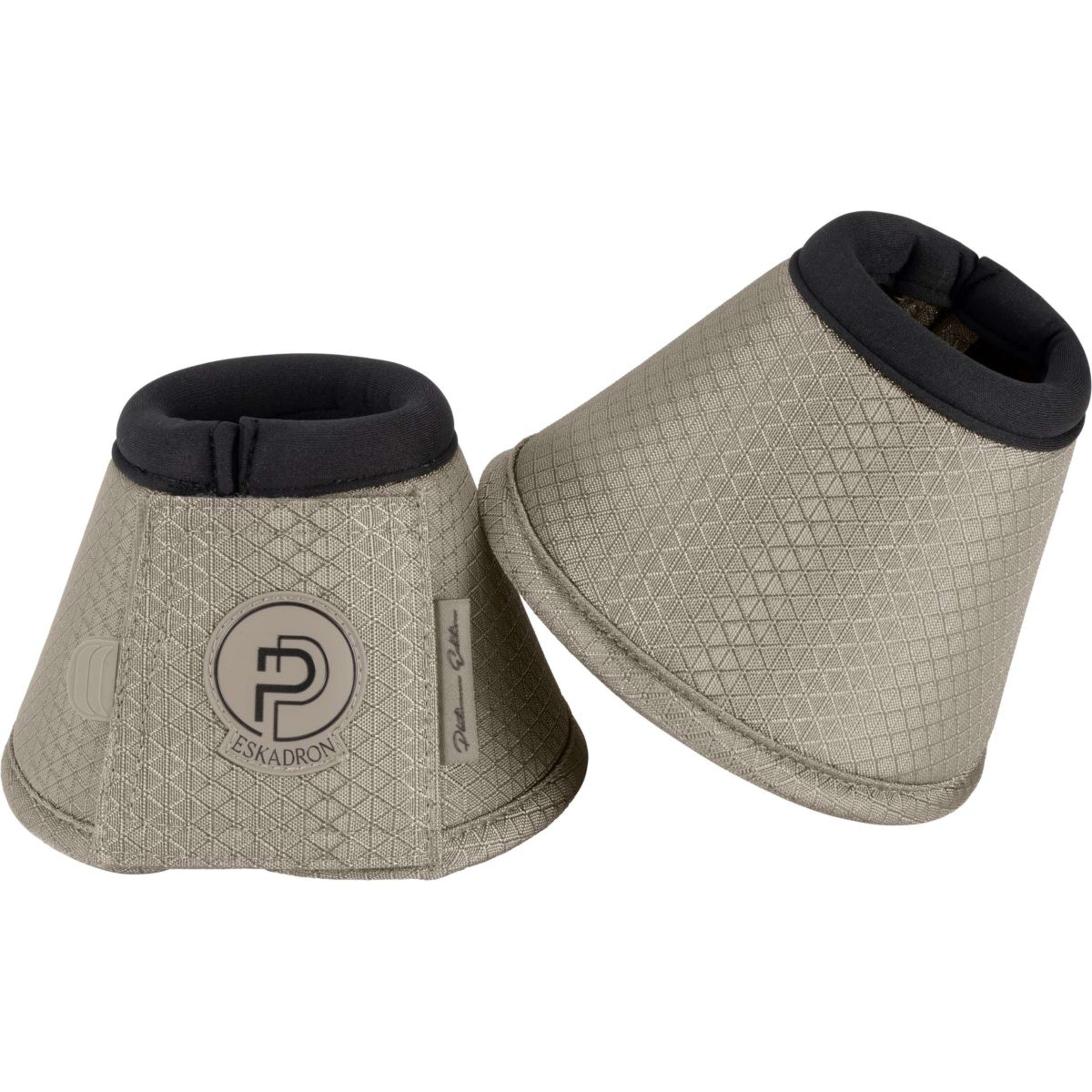 Eskadron Cloches d'Obstacles Platinum '26 1200D Pale Grey Eskadron Cloches d'Obstacles Platinum '26 1200D Pale Grey