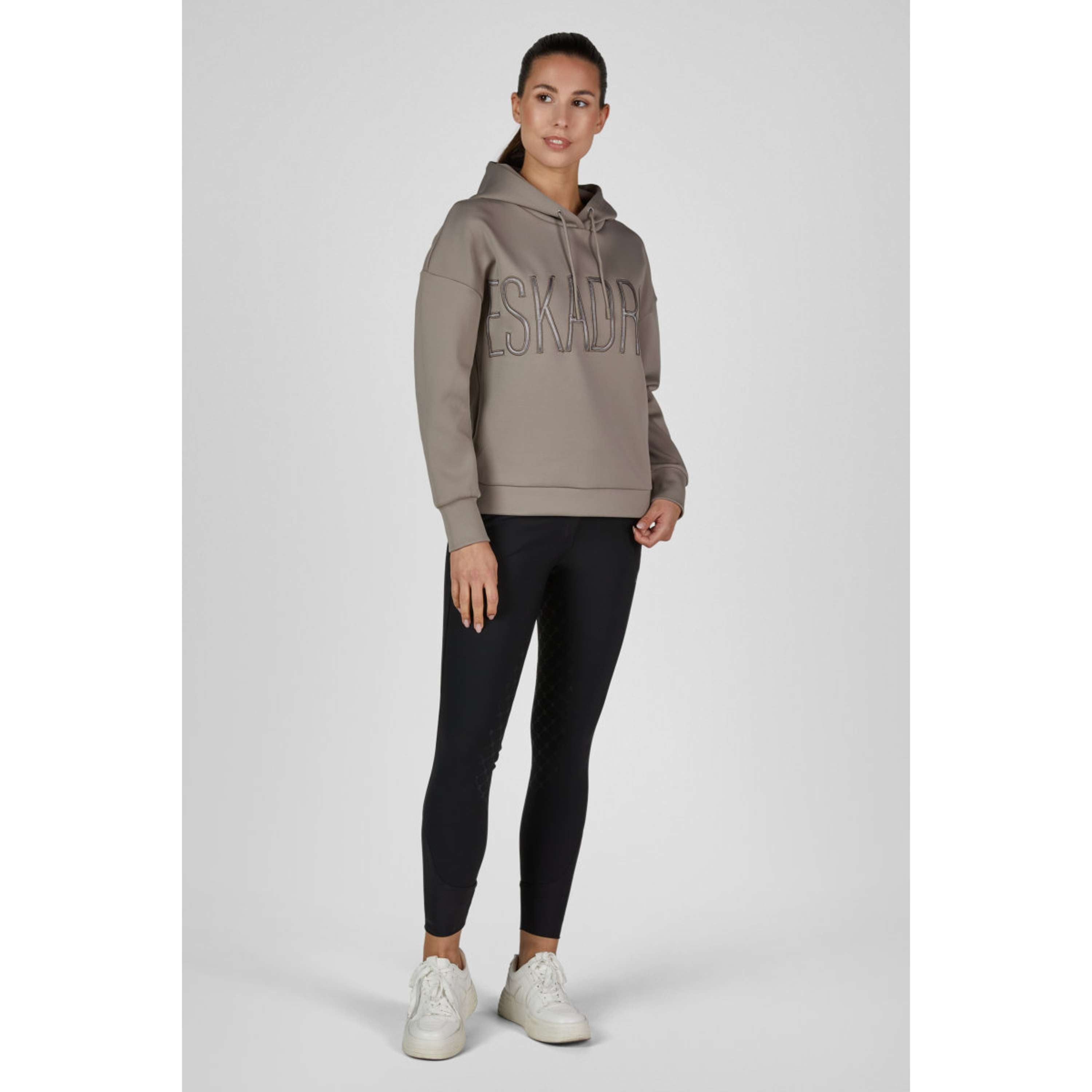 Eskadron Pull Heritage Hood Ash