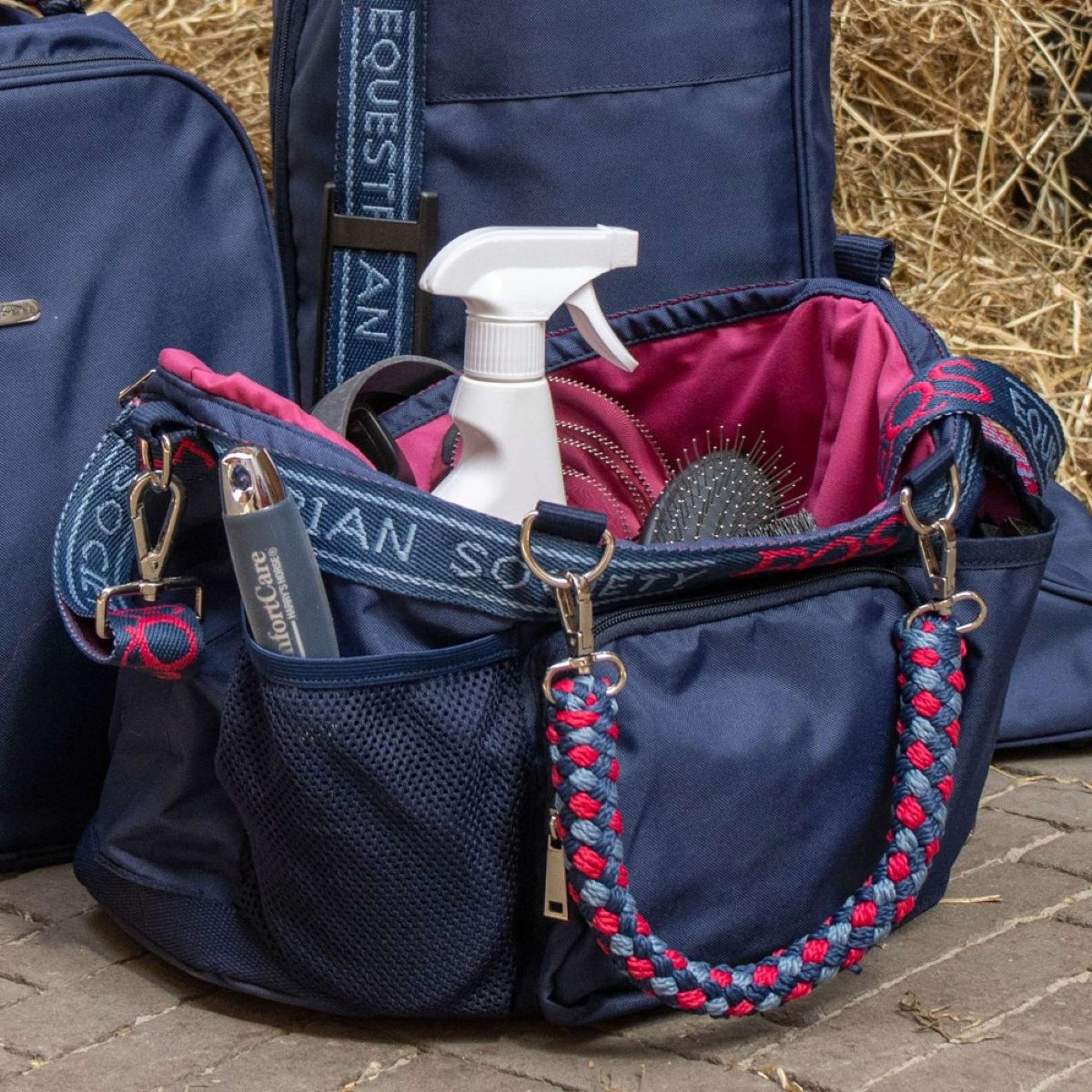 Harry's Horse Trousse de Pansage SU26 Moonlit Ocean Harry's Horse Trousse de Pansage SU26 Moonlit Ocean