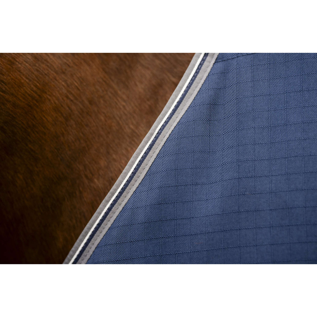 Rambo Couverture d'Écurie 200g Navy/Thunderstorm Grey/Silver