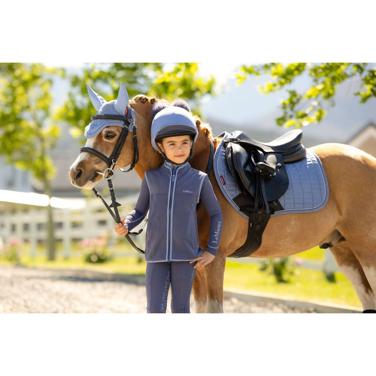 LeMieux Tapis de Selle Mini Suede Close Contact Square de Saut Powder Blue