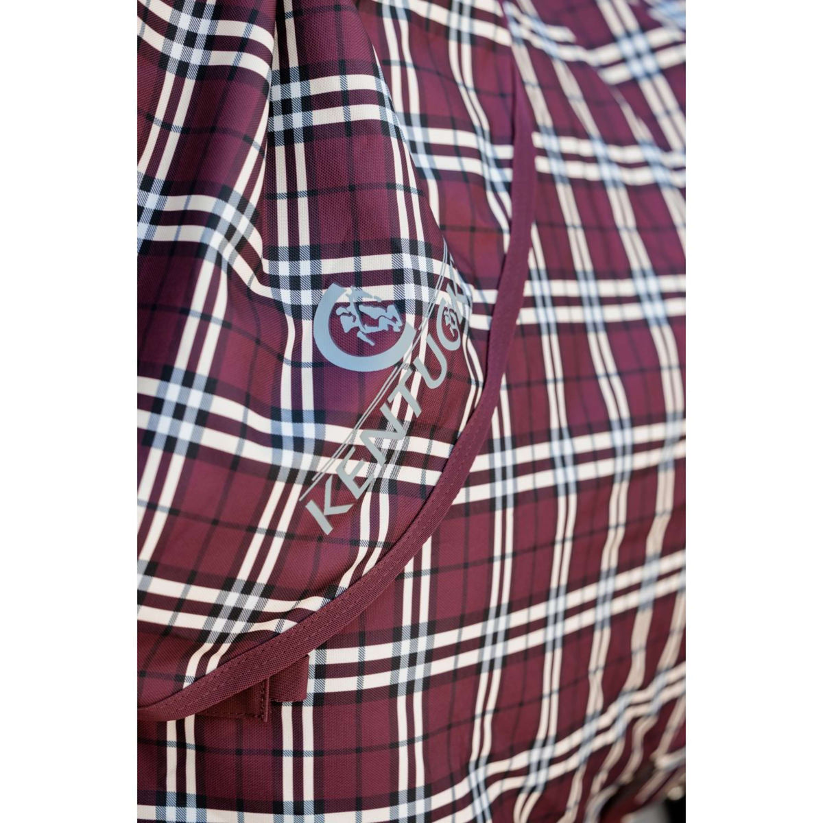 Kentucky Horsewear Couvre-Cou All Weather Waterproof Comfort 100g Bordeaux