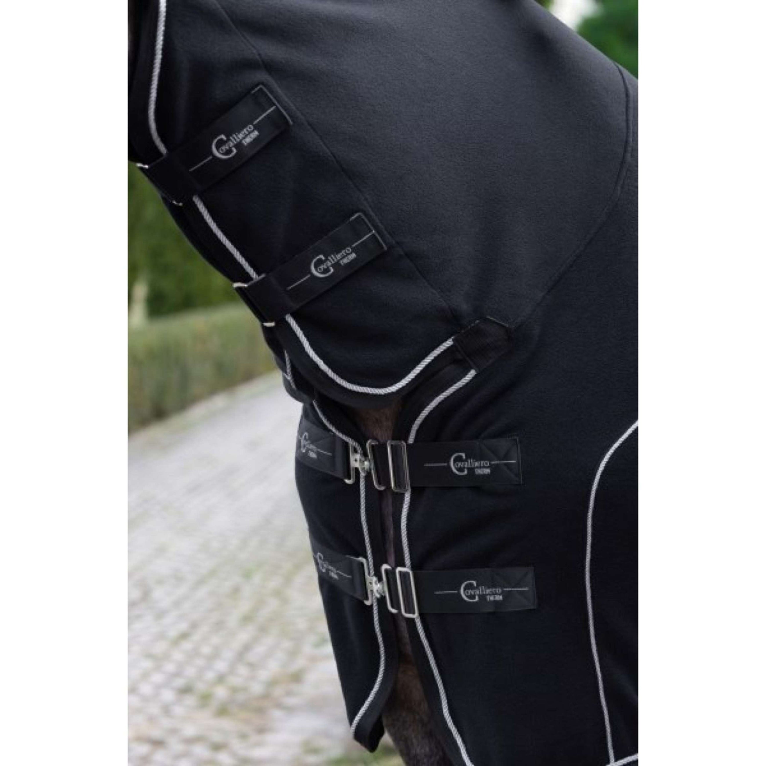 Covalliero Couvertures Anti-Transpiration Therm avec Couvre-cou Noir Covalliero Couvertures Anti-Transpiration Therm avec Couvre-cou Noir