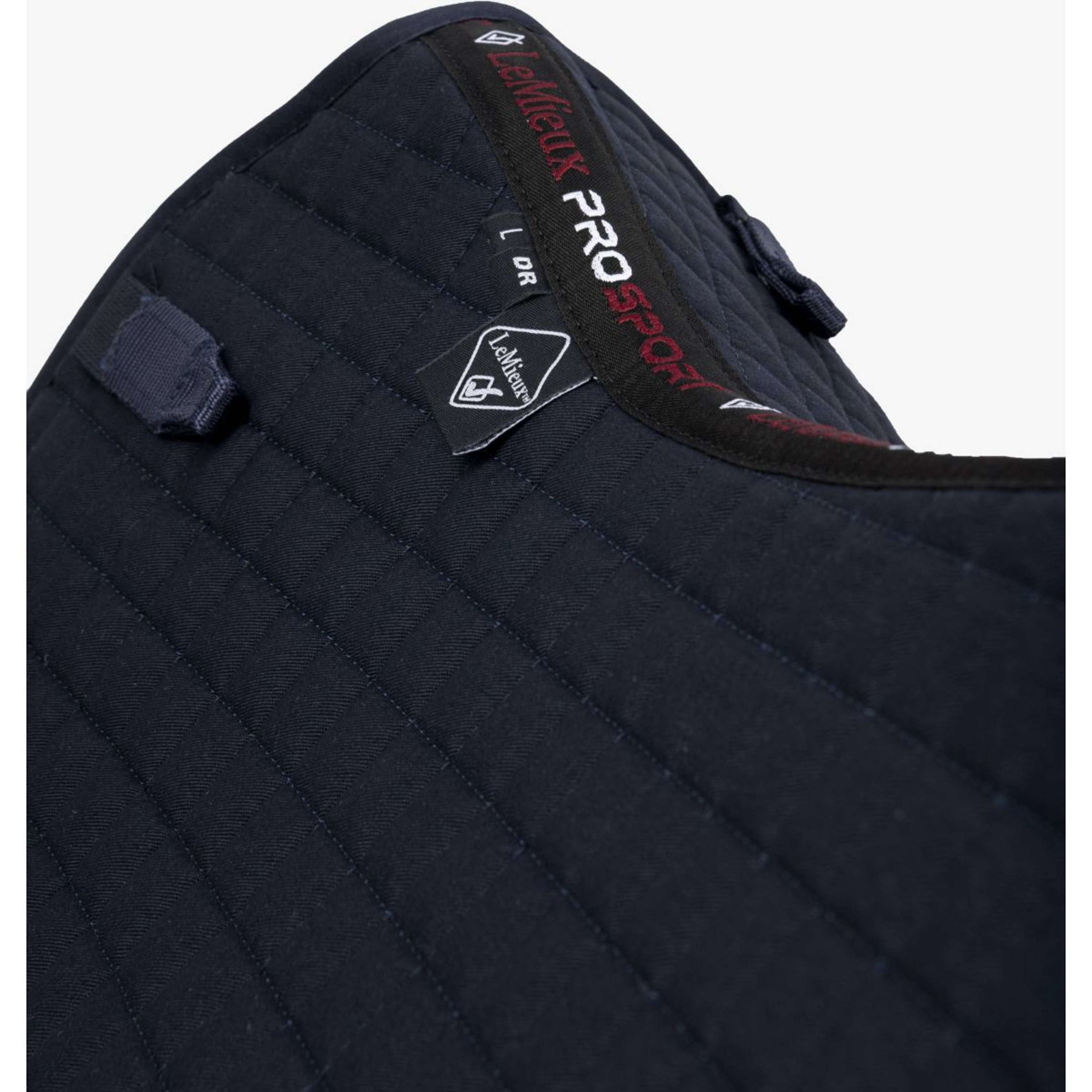 LeMieux Tapis de Selle Prosport Plain Square D-Ring Dressage Marin LeMieux Tapis de Selle Prosport Plain Square D-Ring Dressage Marin