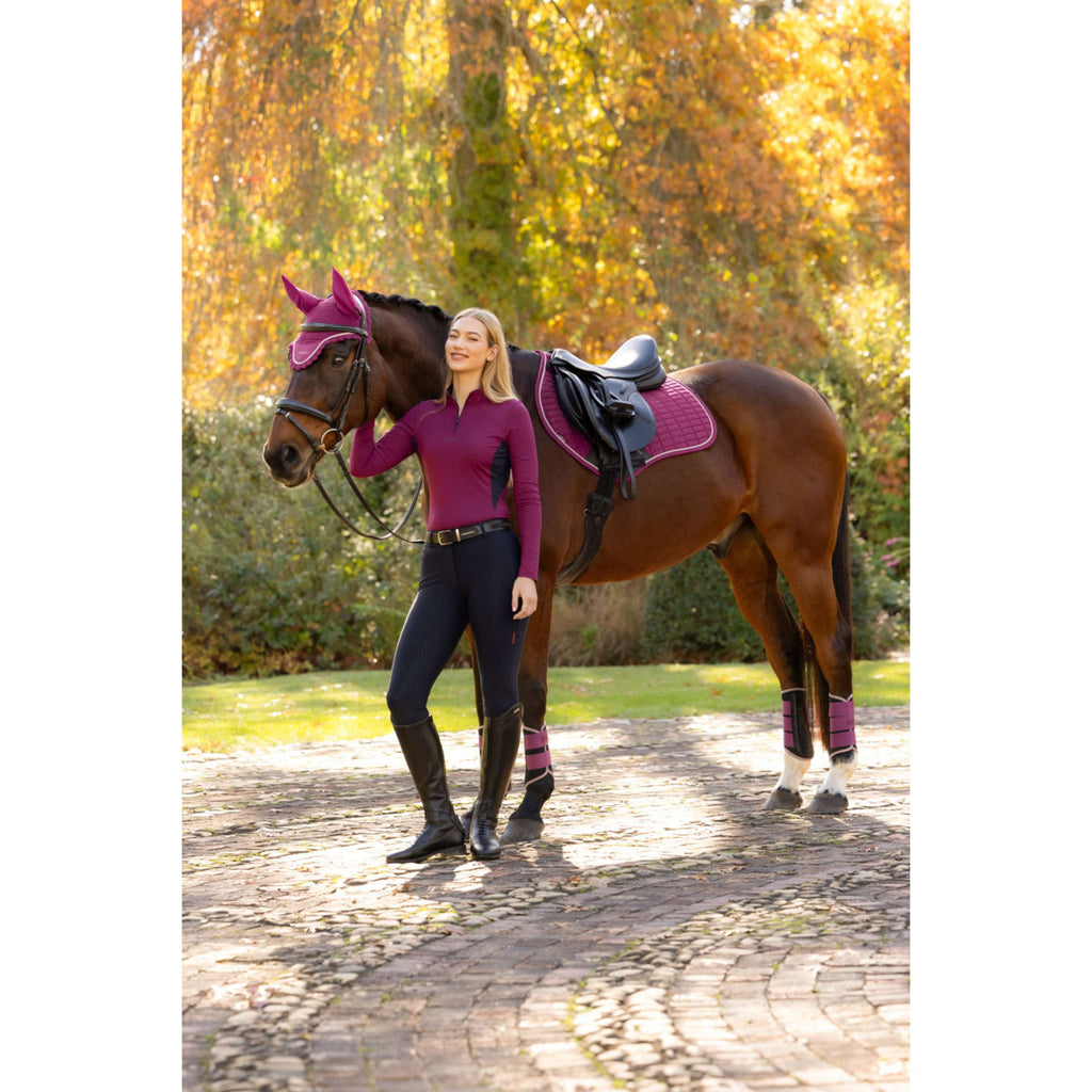 LeMieux Tapis de Selle Suede Close Contact Square de Saut Blackberry