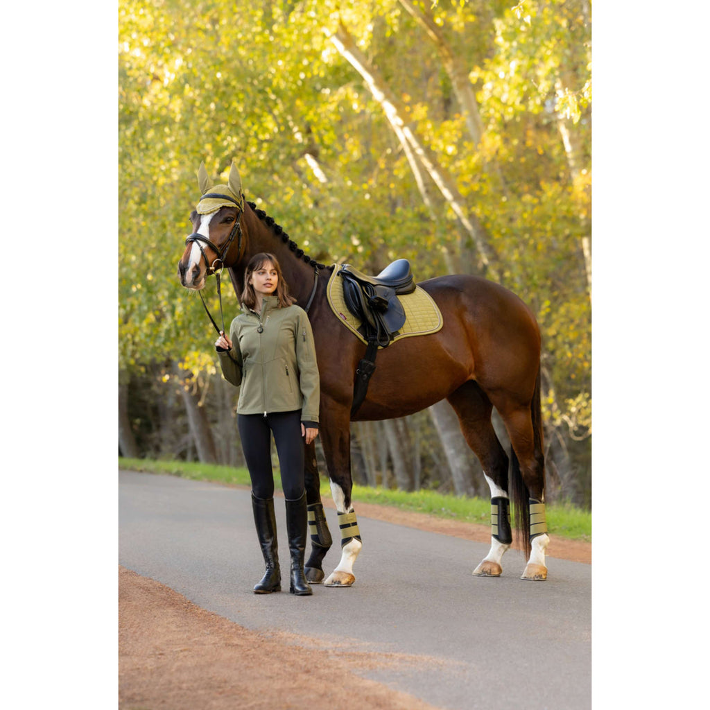 LeMieux Tapis de Selle Suede Close Contact Square de Saut Gooseberry