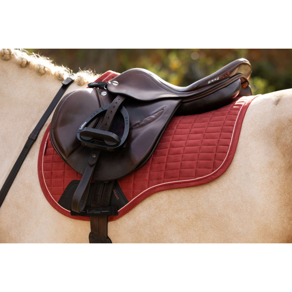 LeMieux Tapis de Selle Suede Square Polyvalence Russet