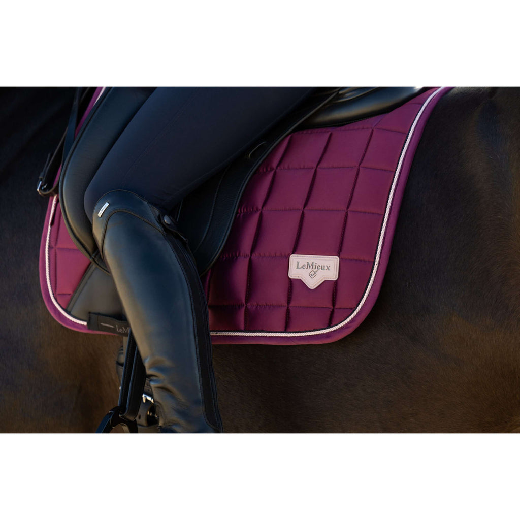LeMieux Tapis de Selle Loire Classic Square Dressage Blackberry