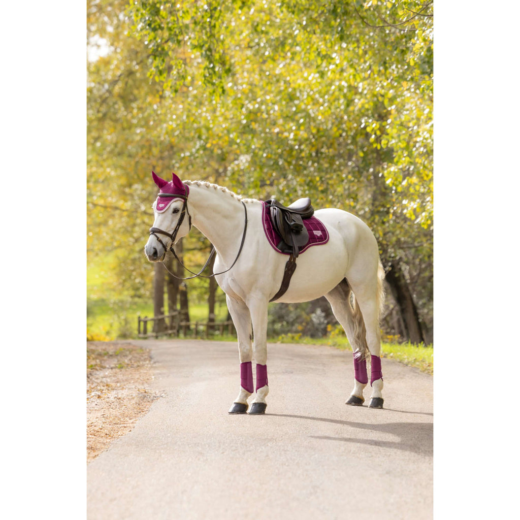 LeMieux Tapis de Selle Loire Classic Square Polyvalence Blackberry
