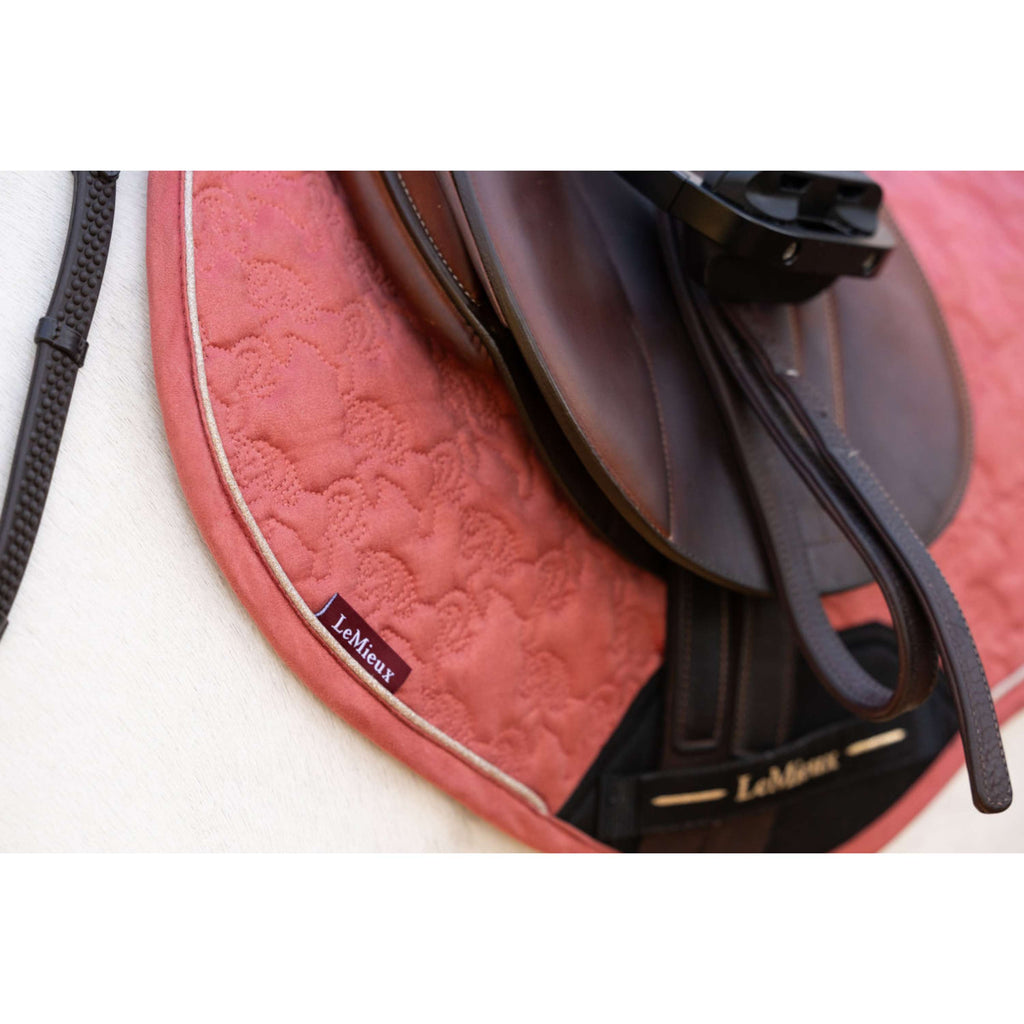 LeMieux Tapis de Selle Suede Square de Saut Spiced Earth