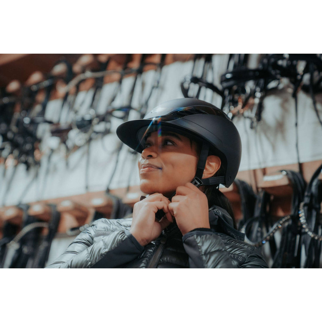Pikeur Bombe AirLuxe Pure Visière longue Noir