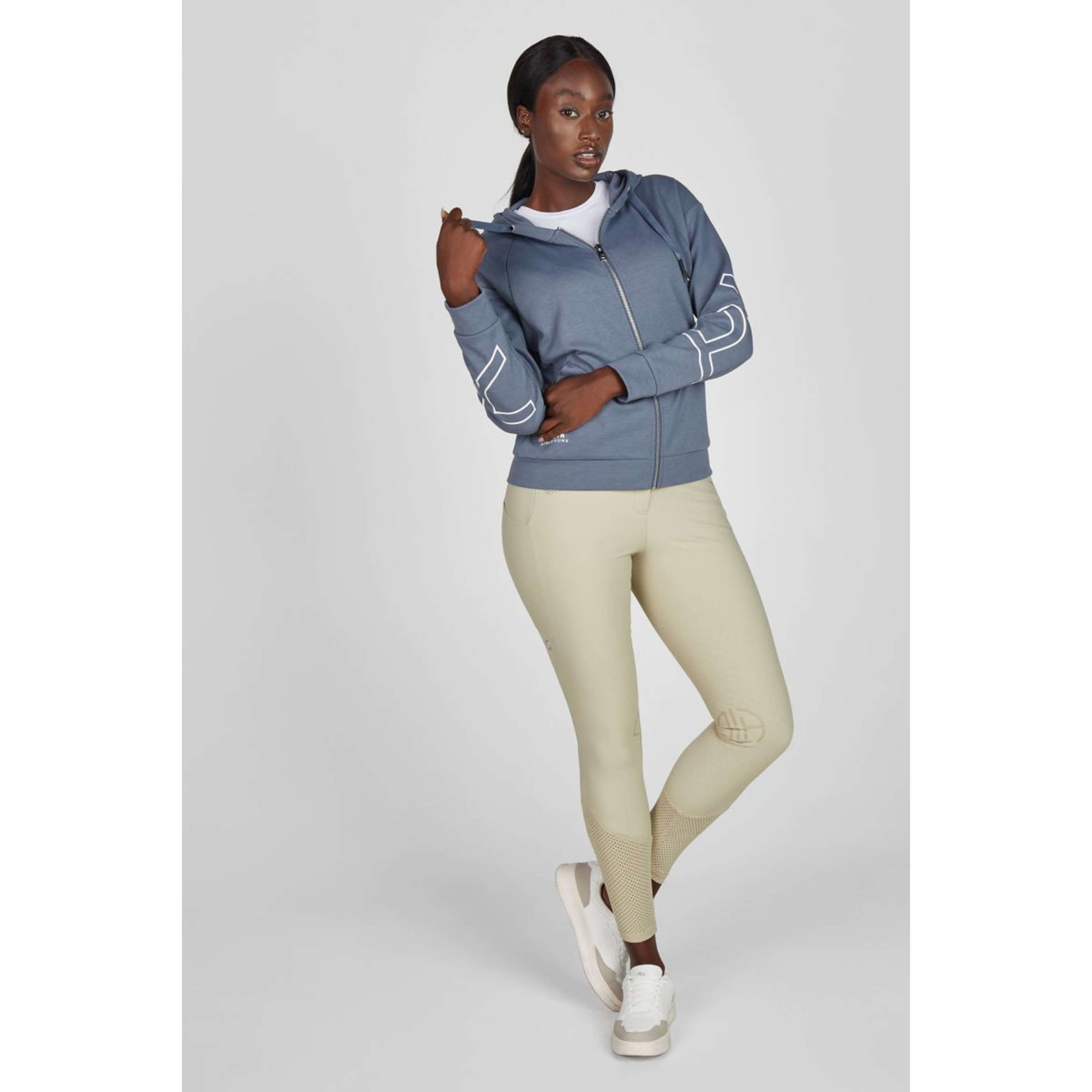 Pikeur Veste Athleisure SS26 Ash Blue Pikeur Veste Athleisure SS26 Ash Blue