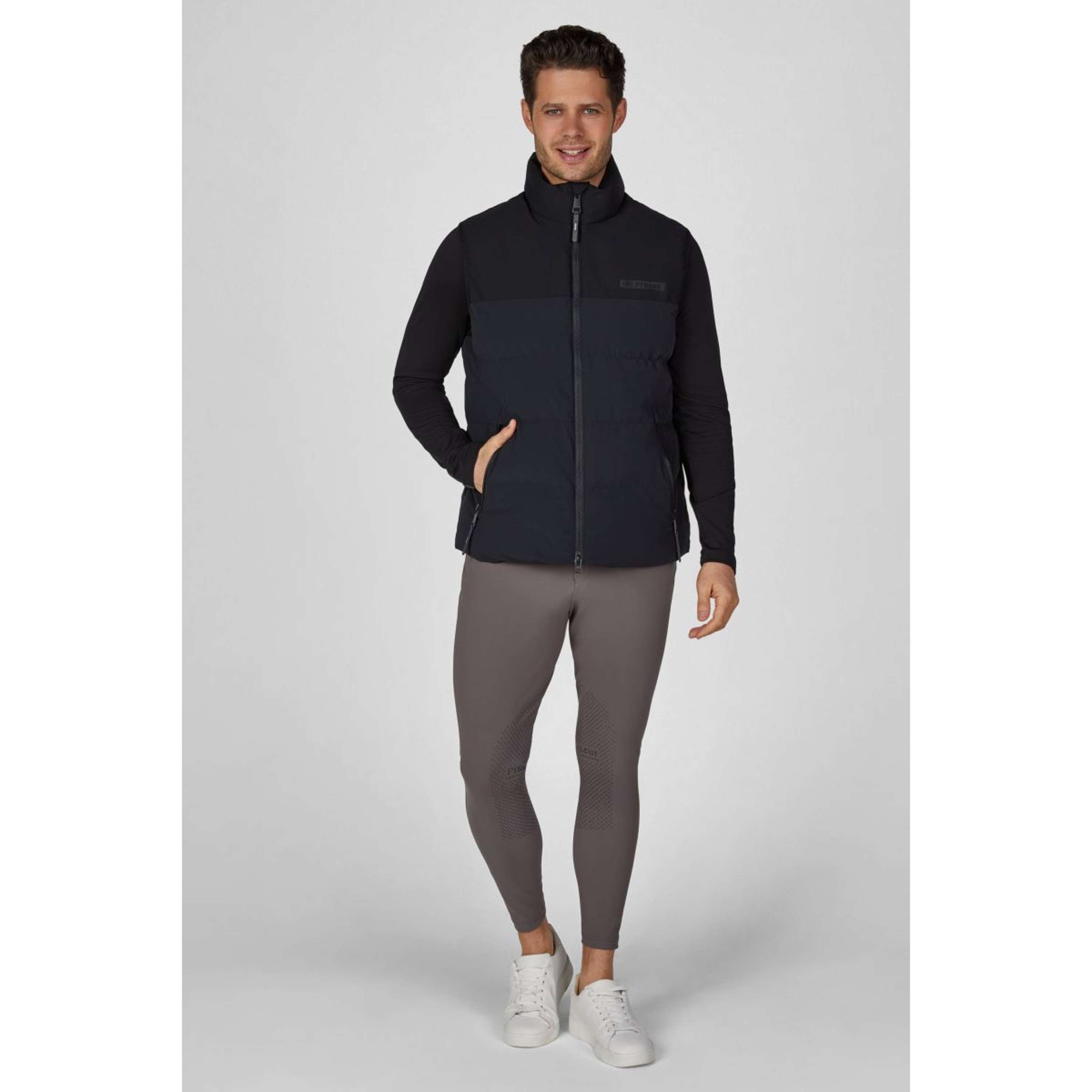 Pikeur Bodychauffant Quilted Athleisure AW26 Hommes Noir Pikeur Bodychauffant Quilted Athleisure AW26 Hommes Noir