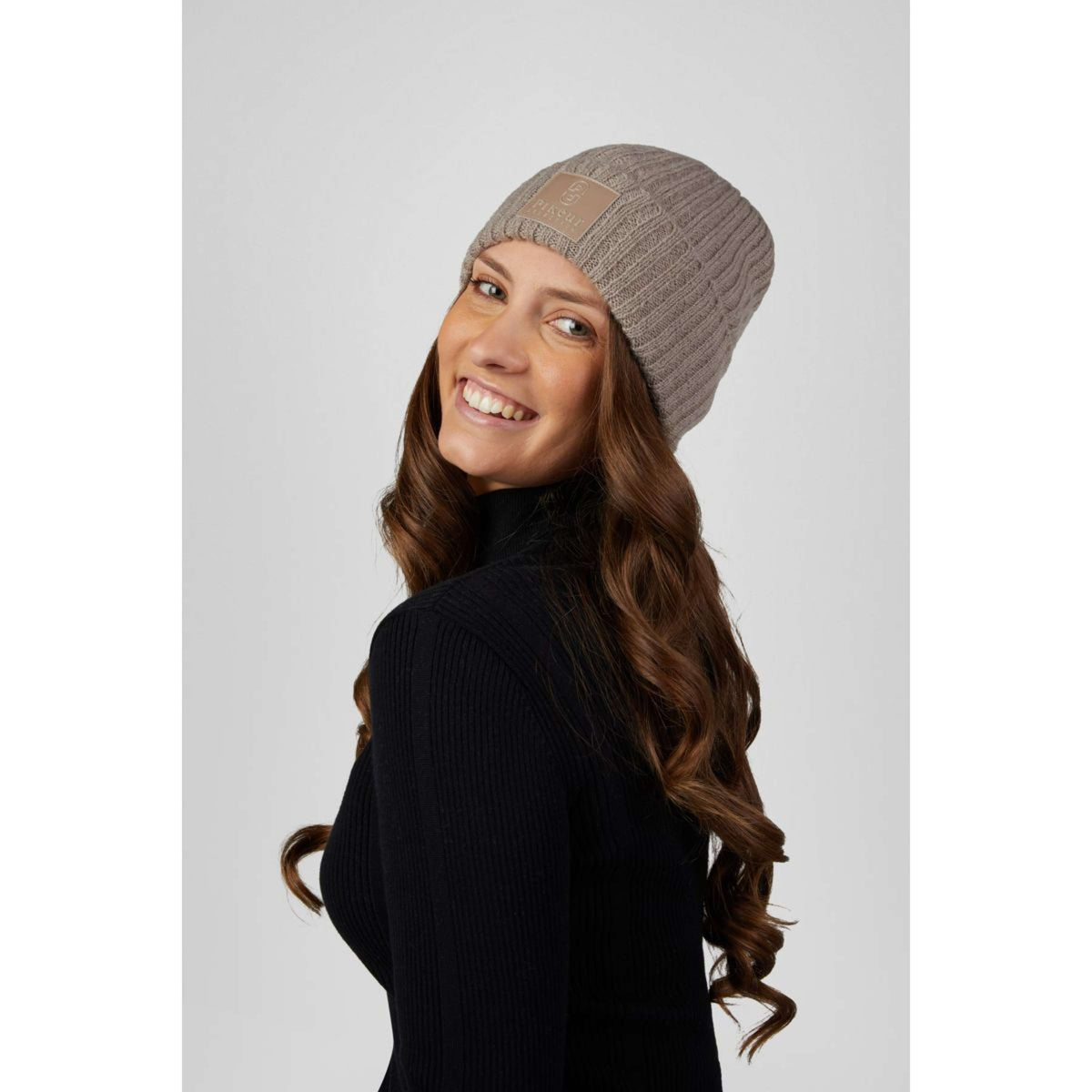 Pikeur Bonnet Selection AW26 Mocha Cream