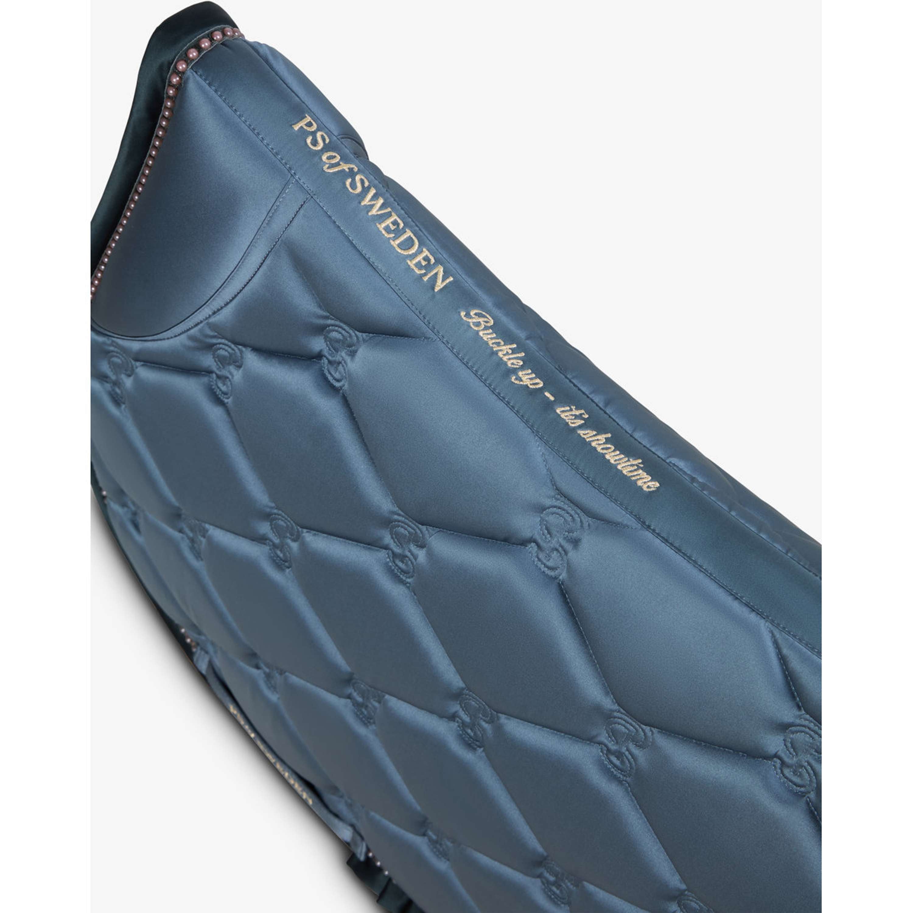 PS of Sweden Tapis de Selle Ruffle Pearl de Saut Shadow Blue