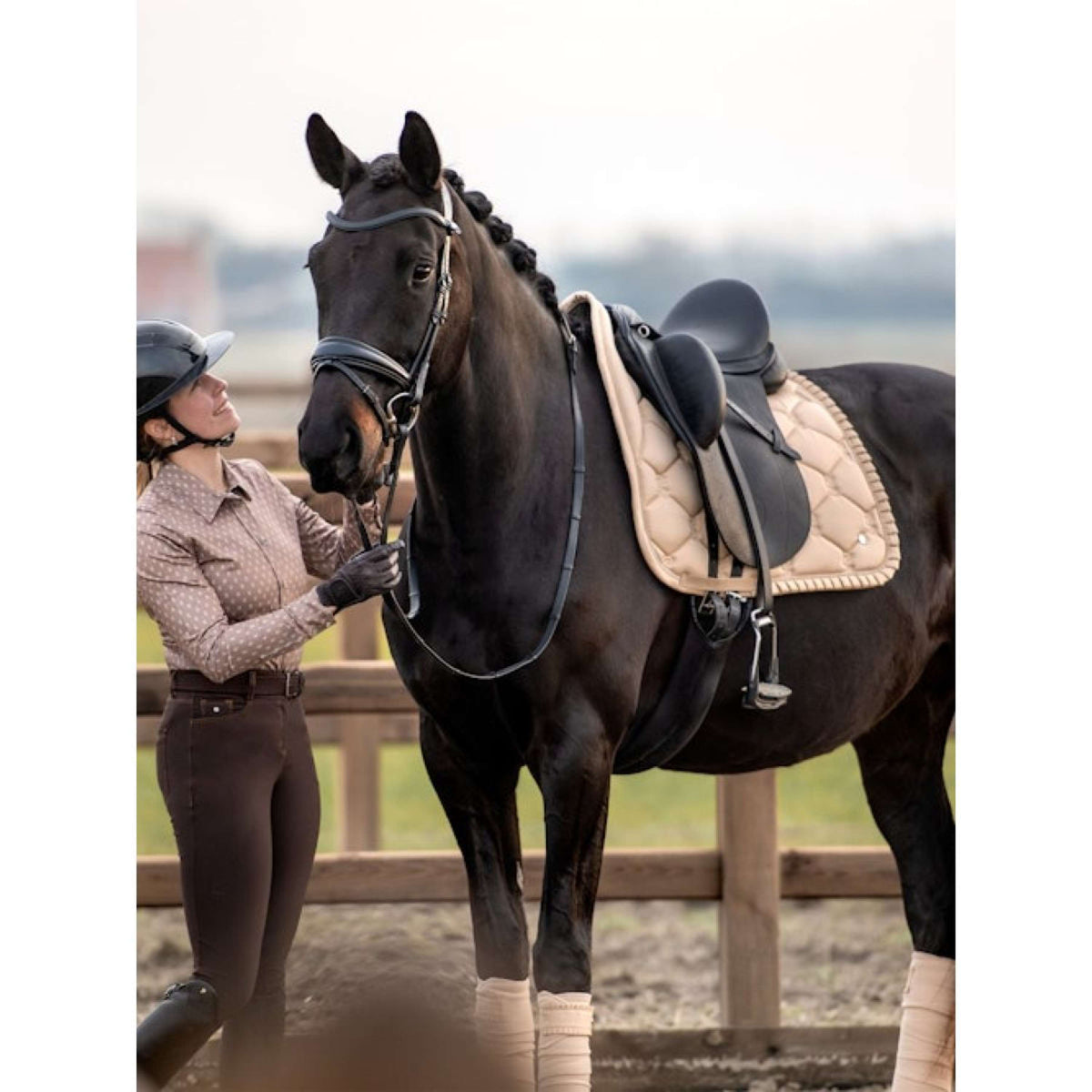 PS of Sweden Tapis de Selle Ruffle Dressage Light Sand