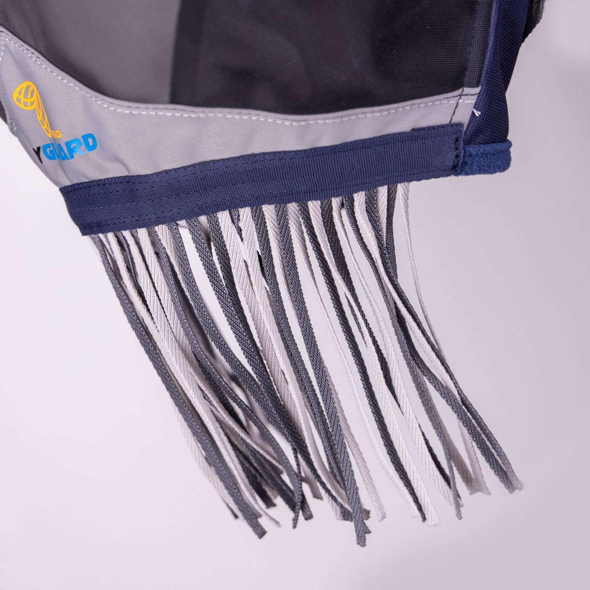 FlyGuard by Shires Masque Anti-Mouches Pro Fine Mesh sans Oreilles avec Franges Marin