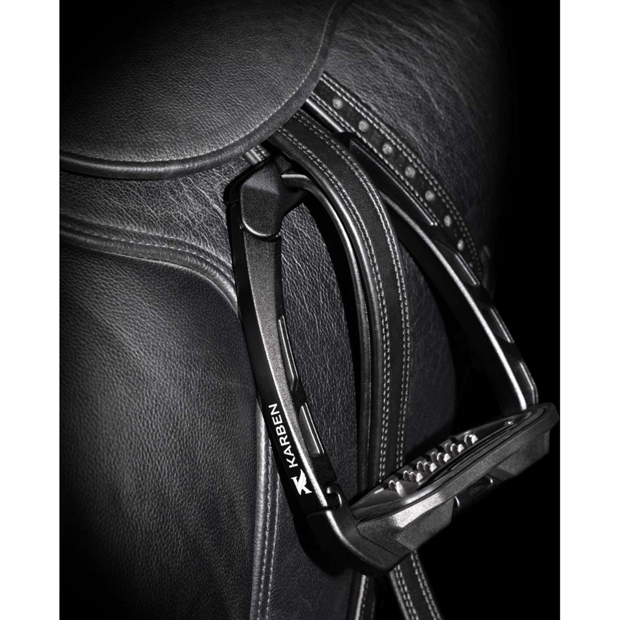 Karben by Shires Étrier Ultra Grip Noir Karben by Shires Étrier Ultra Grip Noir